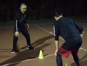 篮球防守（探讨篮球防守动作中跨步和蹬腿的合理顺序及技巧）
