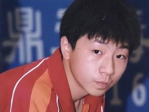 乒乓球选手的自拍技巧大揭秘（打造完美自拍照，乒乓球选手教你如何拍出嚣张自信）