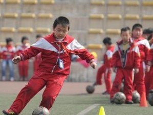 足球青训（提升传球效率，打造无缝连接）