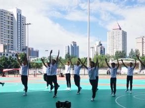 女孩子篮球防守基本功——提升防守技巧的关键（从基础训练到实战应用，助你成为出色的防守球员）