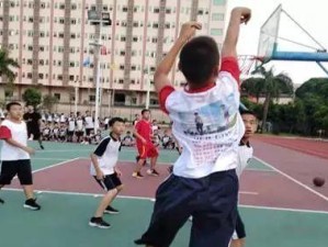 篮球场上防守再紧不也得进球吗？（探索篮球进攻与防守的辩证关系）