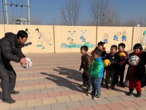 学习排球跑动步伐要领教案小班（掌握排球跑动步伐的技巧，提升运动能力）