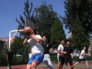 儿童篮球滑步防守的要领（如何提高孩子的防守能力）