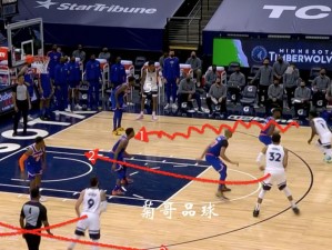 篮球比赛中的收缩防守技巧（掌握这些手势，成为防守大师！）