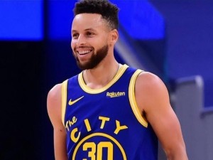 NBA历史上最强三分球手排行榜（探索NBA历史上最令人惊叹的三分球手之路）