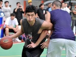 速度为主攻，防守更出色（以速度为武器，打造强力防守体系）