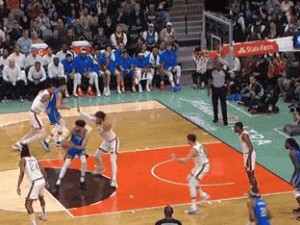 篮球顶级后卫的防守要求（打造无懈可击的篮球后卫防守体系）