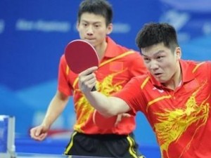 乒乓球发球技巧解析（掌握乒乓球发球的技巧，提升你的比赛水平）