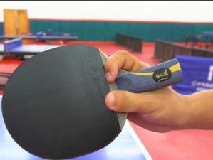 掌握乒乓球直拍钩子发球技巧的关键（以乒乓球直拍钩子发球技巧为主题的全面指南）